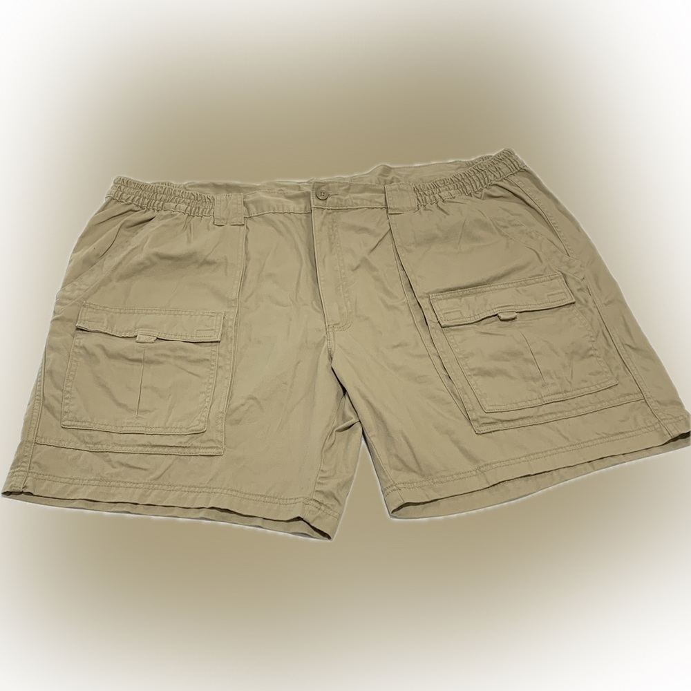 St. John's Bay Mens Cargo Short Big Tall Size Waist: 54 Inseam 9" Cream Khaki